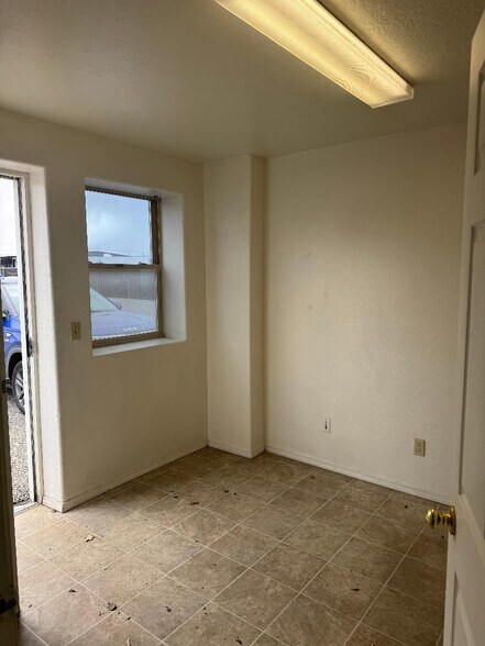 More Photos Of 2494 Kimberly Rd, Twin Falls Freestanding For Lease