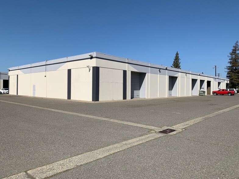 More Photos Of 8220 Alpine Ave, Sacramento Unknown For Lease