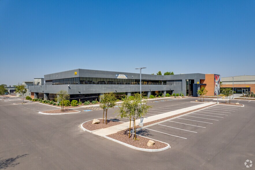 More Photos Of 1300 S Litchfield Rd, Goodyear Unknown For Lease