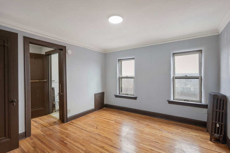 More Photos Of 487 Grand Ave, Saint Paul Apartments For Sale