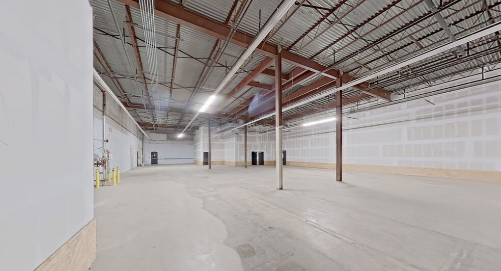 More Photos Of 1546 Ohio Ave S, Live Oak Unknown For Lease