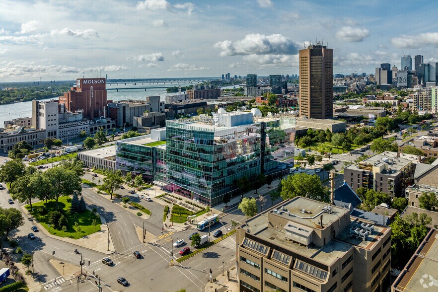 More Photos Of 1000 Av Papineau, Montréal Office For Sale