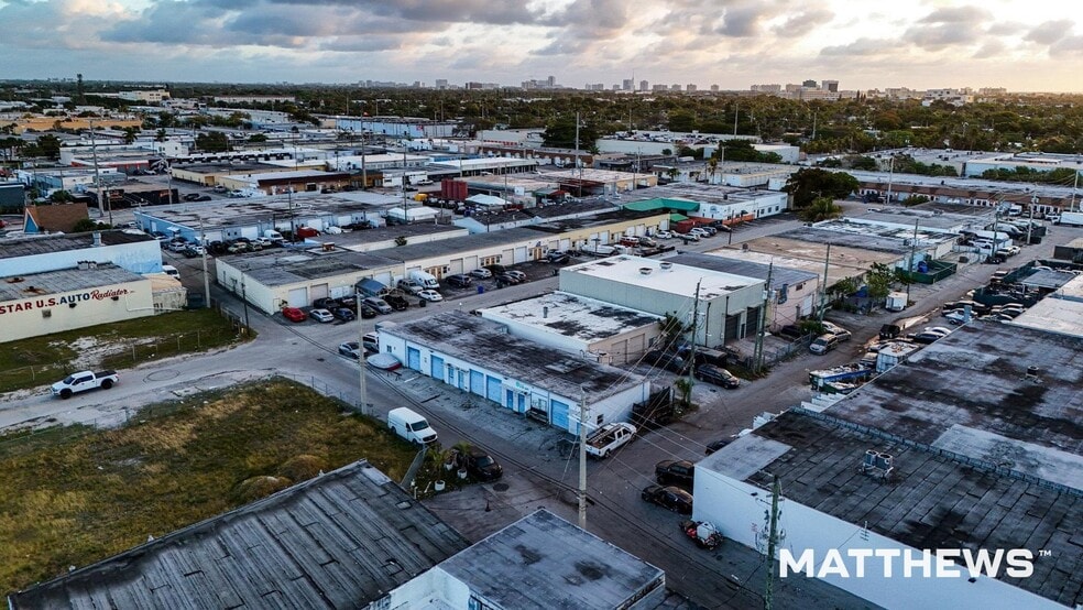More Photos Of 1000 NE 43rd Ct, Fort Lauderdale Warehouse For Sale