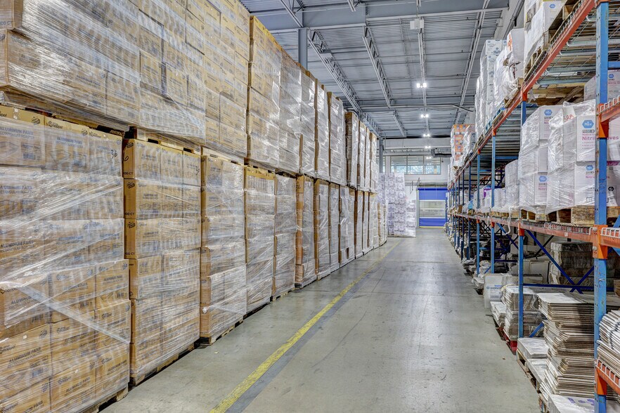 More Photos Of 225 Phillips Blvd, Ewing Flex For Sale