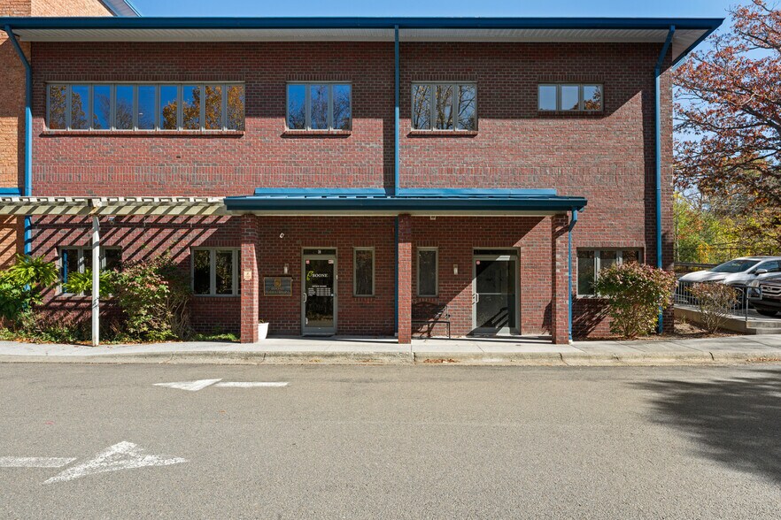 More Photos Of 610 State Farm Rd, Boone Medical For Sale