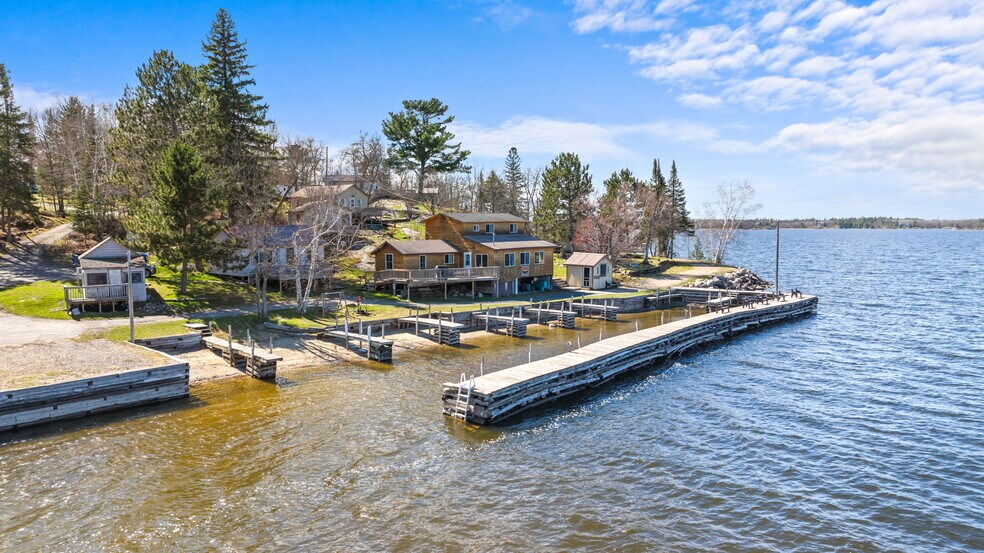 More Photos Of 9978 Gappa Rd, Kabetogama Hotel For Sale