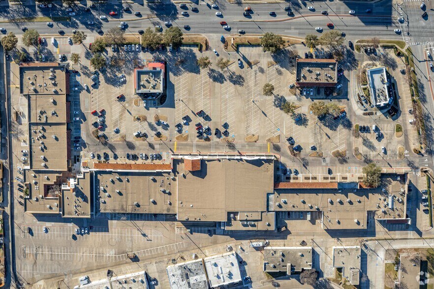 More Photos Of 101 S Coit Rd, Richardson Unknown For Lease