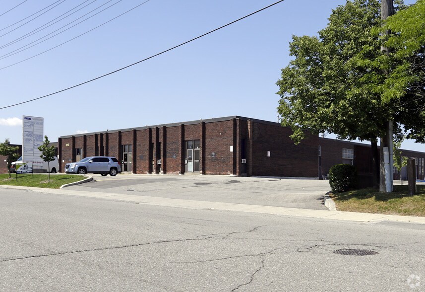 Primary Photo Of 1655 Sismet Rd, Mississauga Manufacturing For Lease