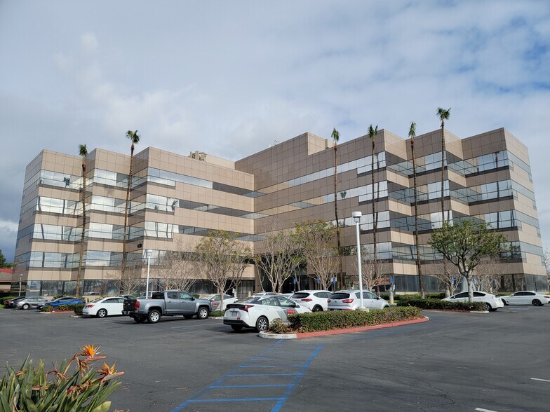 More Photos Of 430 N Vineyard Ave, Ontario Office For Lease