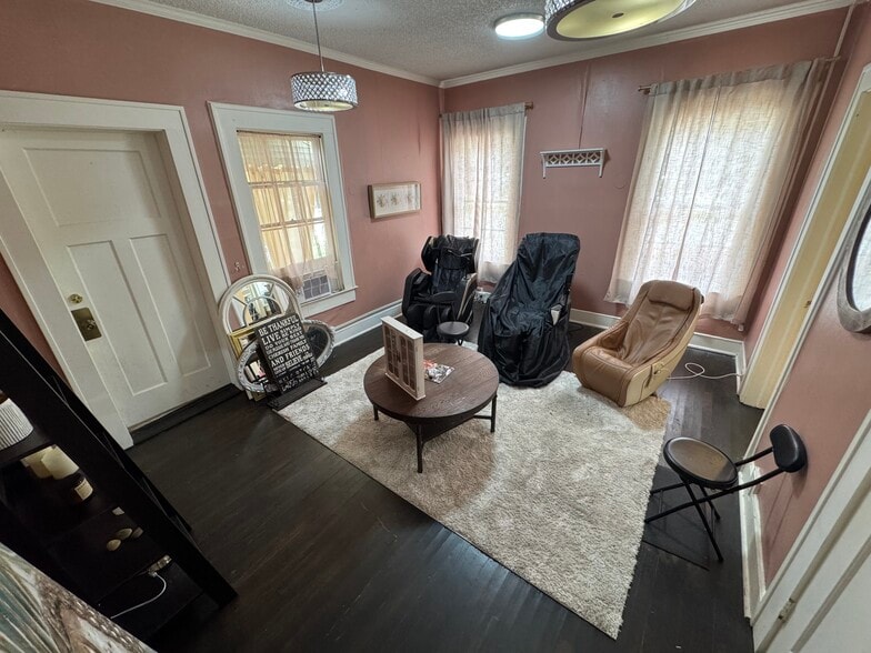 More Photos Of 110 W Adair St, Valdosta Office For Sale