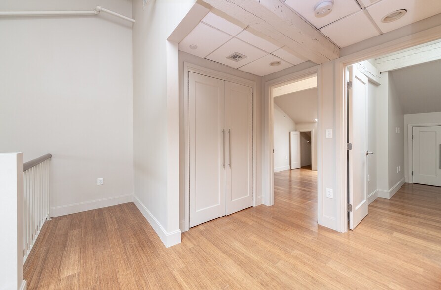 More Photos Of 33 Third Ave, Charlestown Apartments For Sale