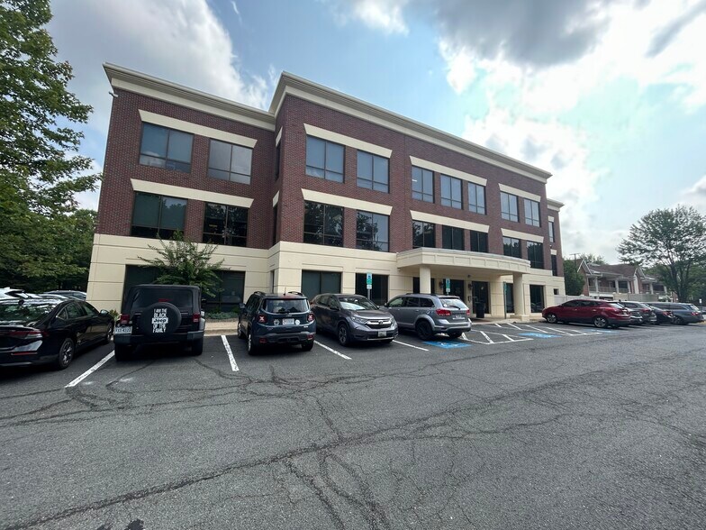 More Photos Of 4001 Prince William Pky, Woodbridge Medical For Lease