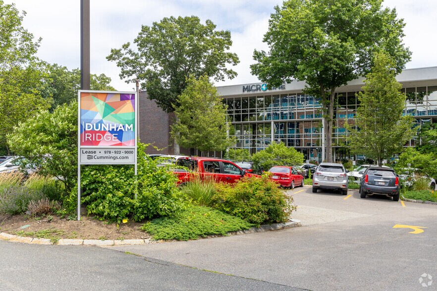 More Photos Of 50 Dunham Ridge, Beverly Office For Lease