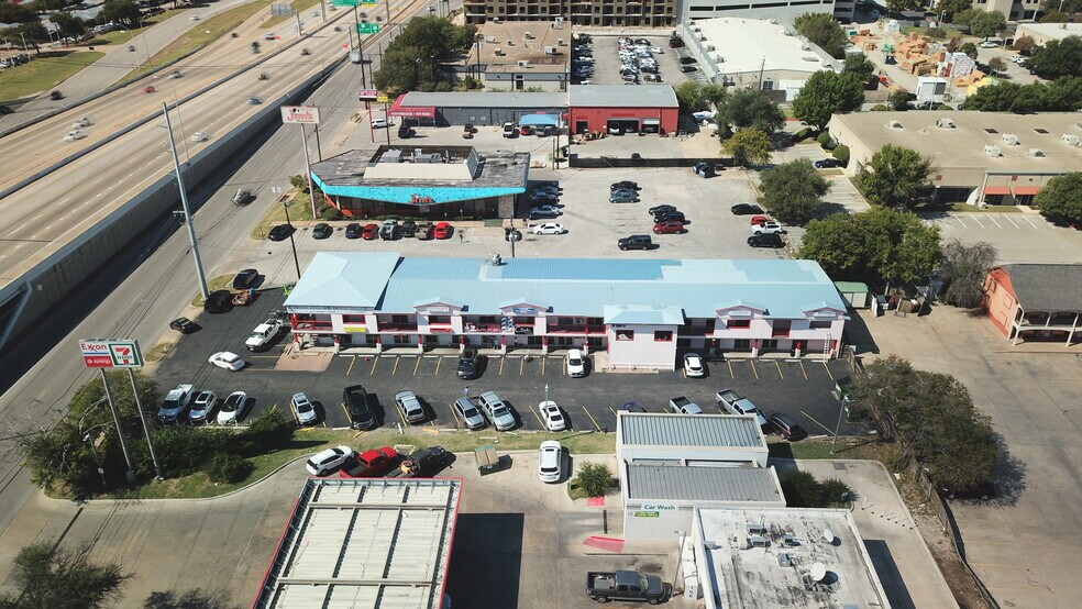 More Photos Of 9063 Research Blvd, Austin Storefront Retail Office For Lease