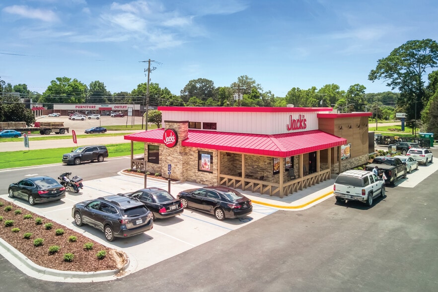 Primary Photo Of 419 US-61, Natchez Fast Food For Sale
