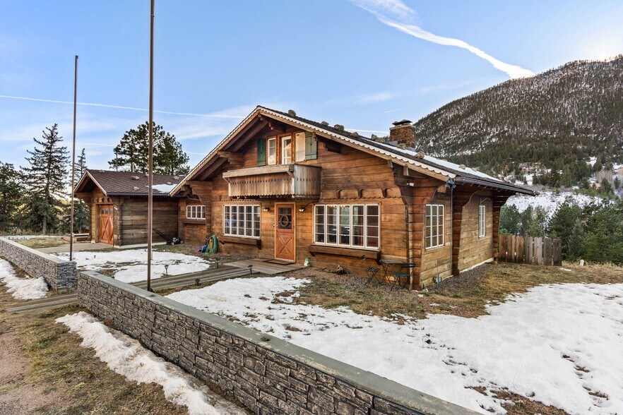 More Photos Of 8455 W US Highway 24, Cascade Freestanding For Sale