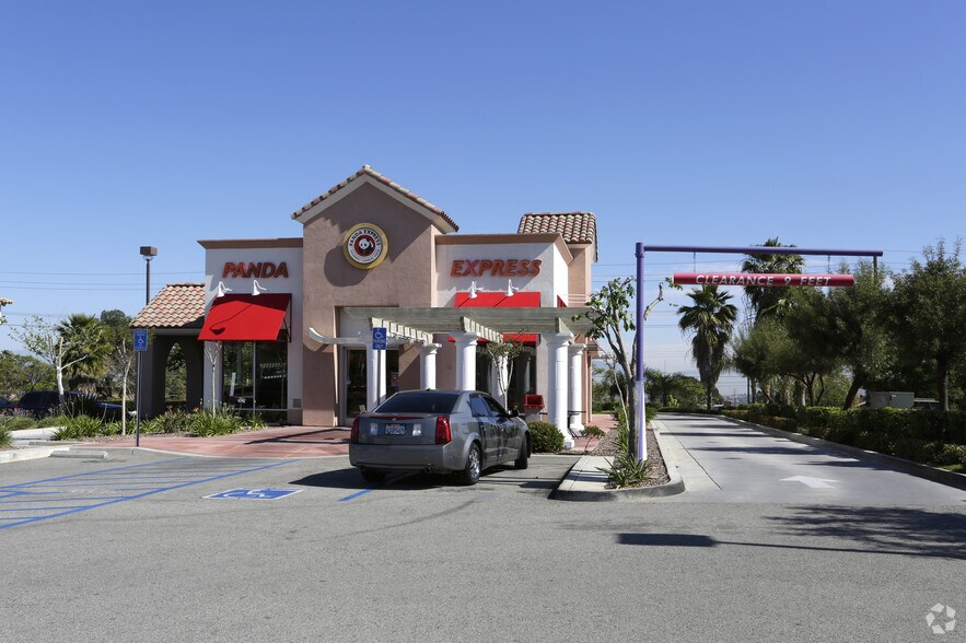 More Photos Of 315-487 Magnolia Ave, Corona Unknown For Lease