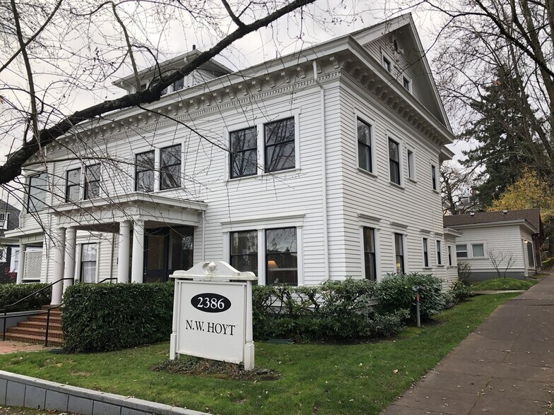 More Photos Of 2386 NW Hoyt St, Portland Loft Creative Space For Lease