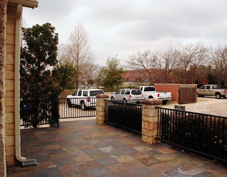 More Photos Of 1668 Keller Pky, Keller Office For Lease