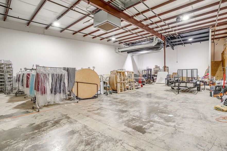 More Photos Of 5950 Park Vista Cir, Fort Worth Warehouse For Lease