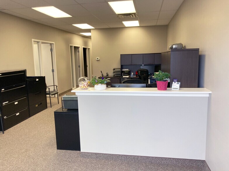 More Photos Of 4615 112th Ave SE, Calgary Warehouse For Lease