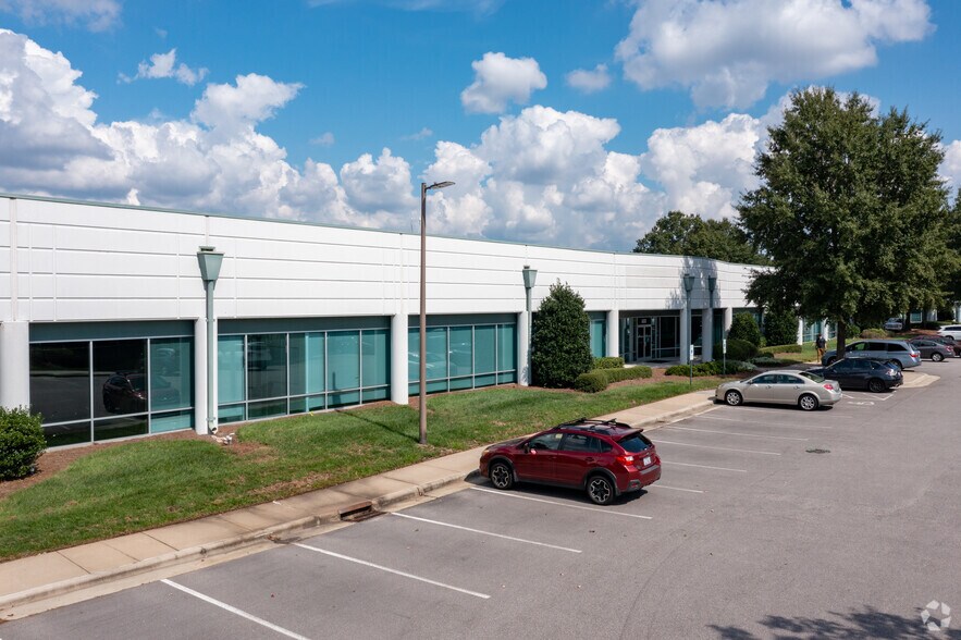 Primary Photo Of 635 Davis Dr, Morrisville Research And Development For Lease