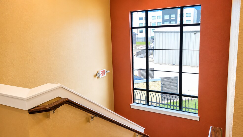 More Photos Of 231 Bella Katy Park, Katy Medical For Lease
