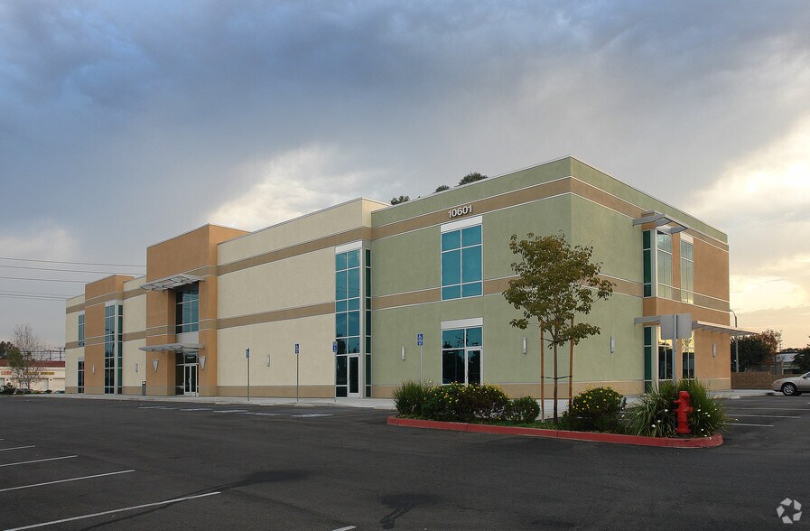 Primary Photo Of 10601 Walker St, Cypress Medical For Lease