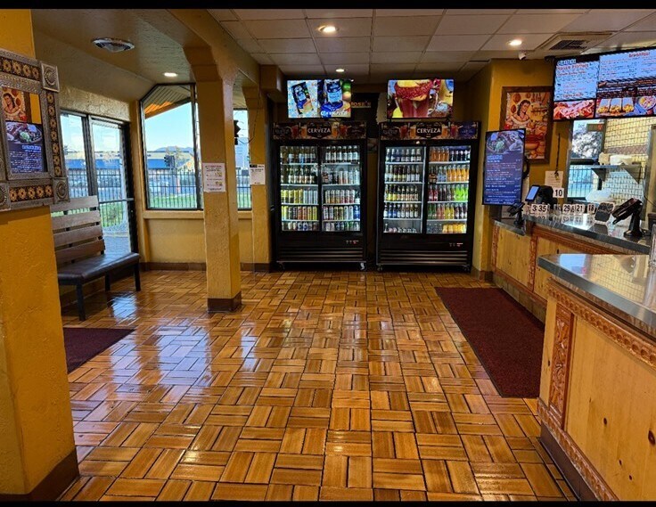 More Photos Of 950 S E St, San Bernardino Fast Food For Sale