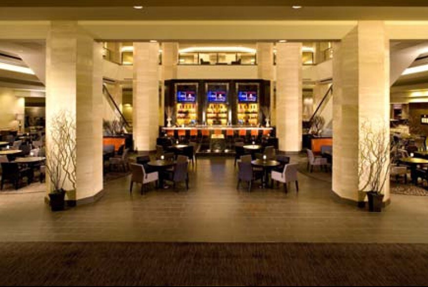 More Photos Of 777 W Convention Way, Anaheim Hotel For Lease