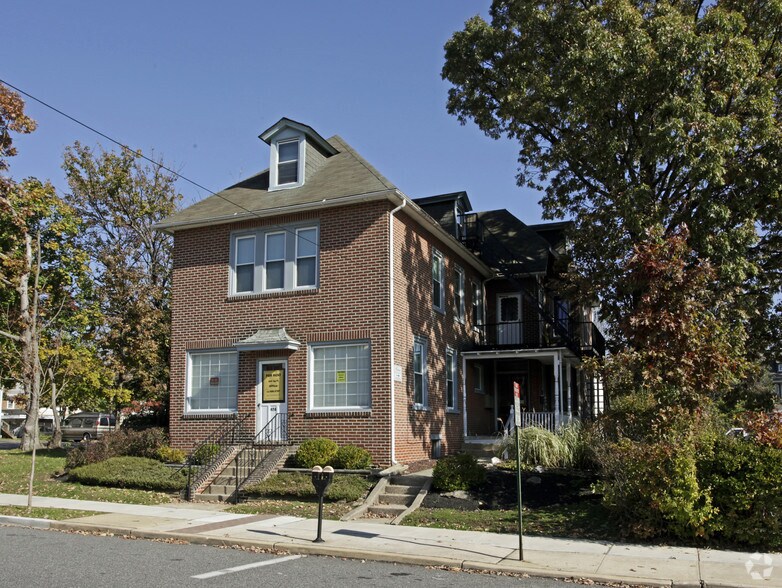 Primary Photo Of 47 W Winona Ave, Norwood Apartments For Sale