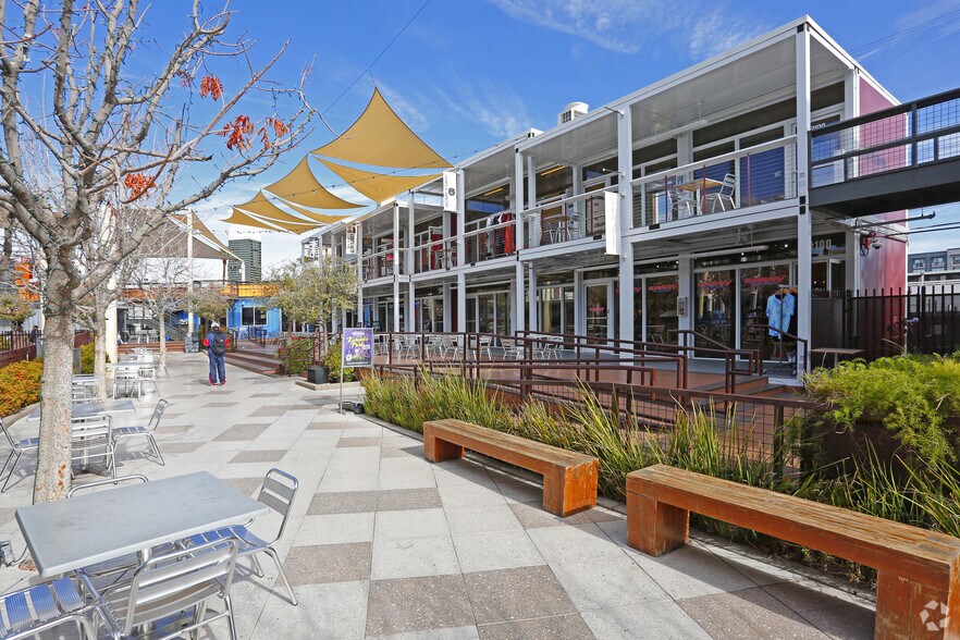 More Photos Of 707 Fremont St, Las Vegas General Retail For Lease