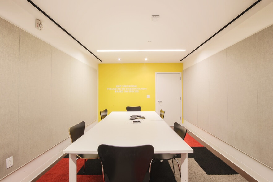 More Photos Of 2154 W Sunset Blvd, Los Angeles Loft Creative Space For Sale