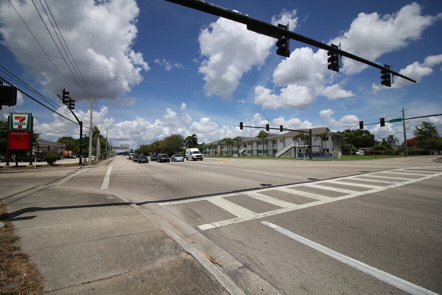 More Photos Of 1705 Colonial Blvd, Fort Myers Medical For Lease