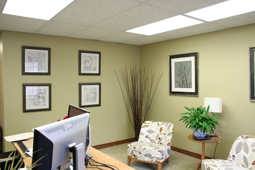 More Photos Of 345 Boston Post Rd, Sudbury Medical For Lease