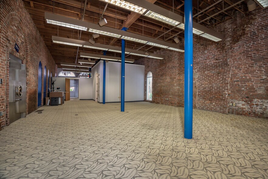 More Photos Of 712 N 2nd St, Saint Louis Office For Lease