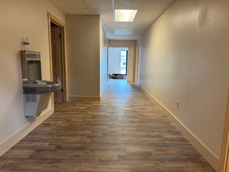 More Photos Of 2403 E 4th Ave, Tampa Warehouse For Lease