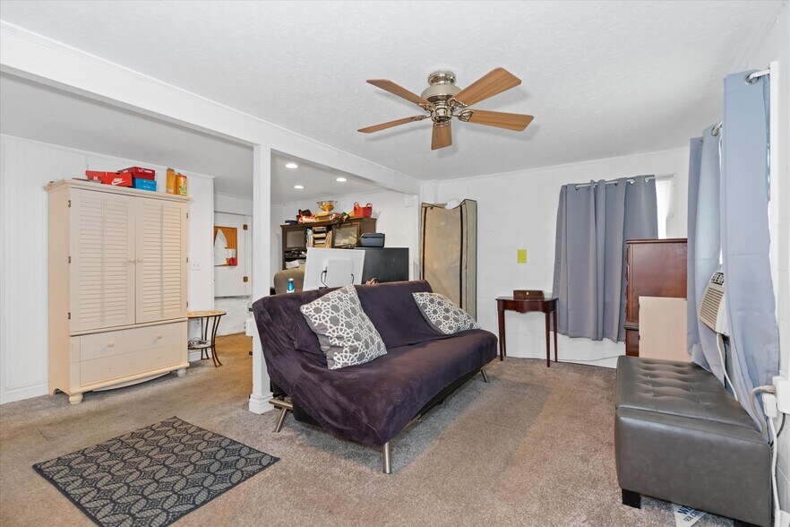 More Photos Of 300 Bohemia Ave, Chesapeake City Hospitality For Sale