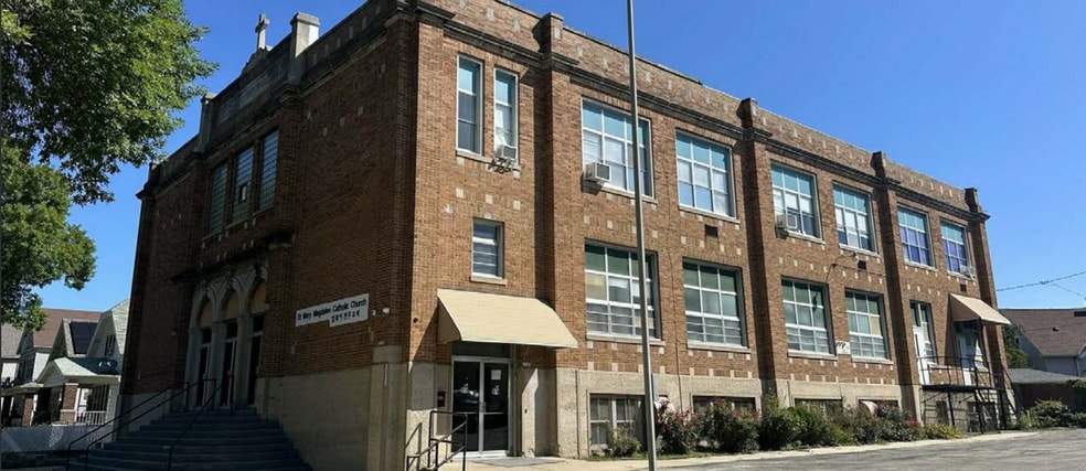 Primary Photo Of 2570 S 19th St, Milwaukee Religious Facility For Sale