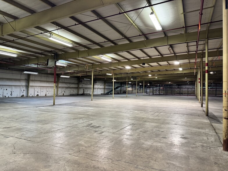 More Photos Of 398 Vinita Allen Rd, Atoka Warehouse For Sale
