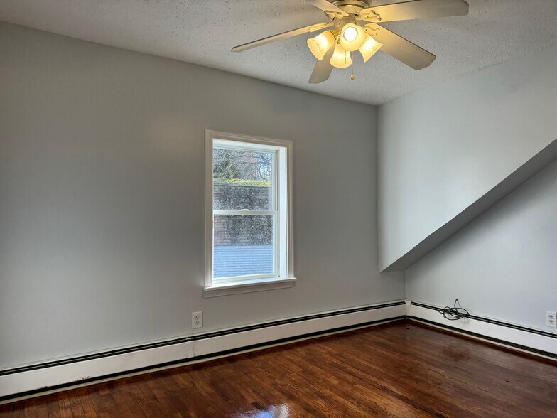 More Photos Of 167 Slater Ave, Jewett City Storefront Retail Office For Sale