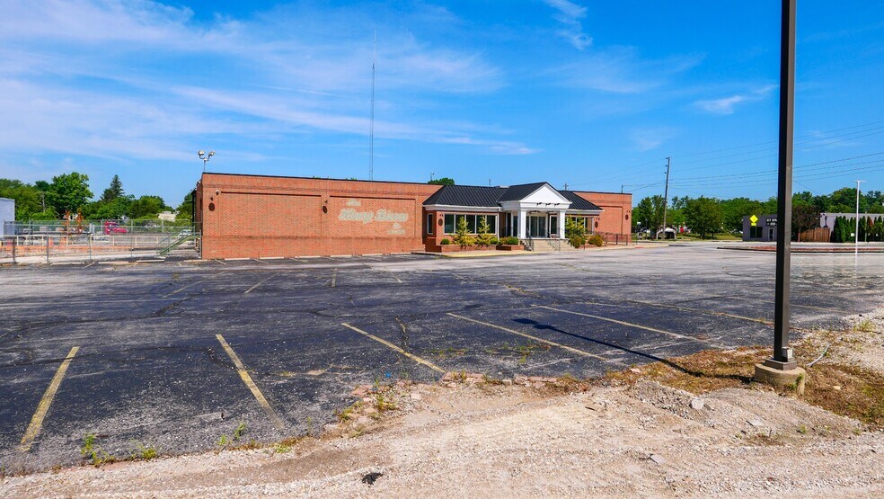 More Photos Of 50 Southeast Ave, Tallmadge Freestanding For Sale