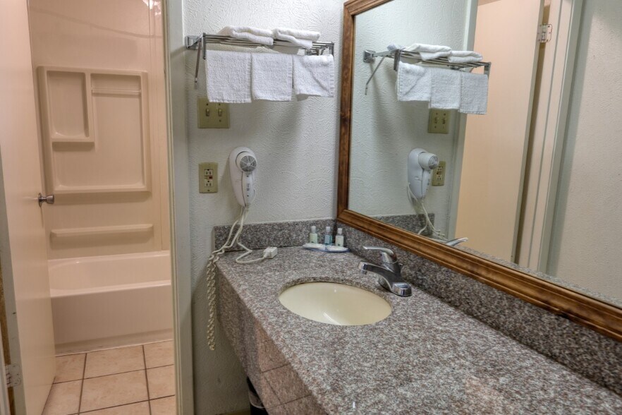 More Photos Of 1804 E Sarah Dewitt Dr, Gonzales Hotel For Sale