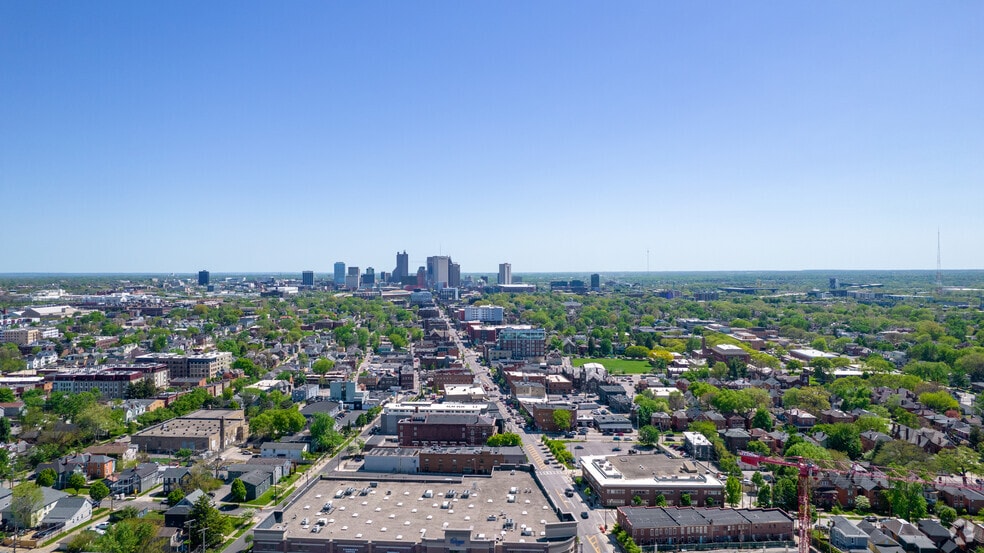 More Photos Of 1400 N High St, Columbus Apartments For Lease