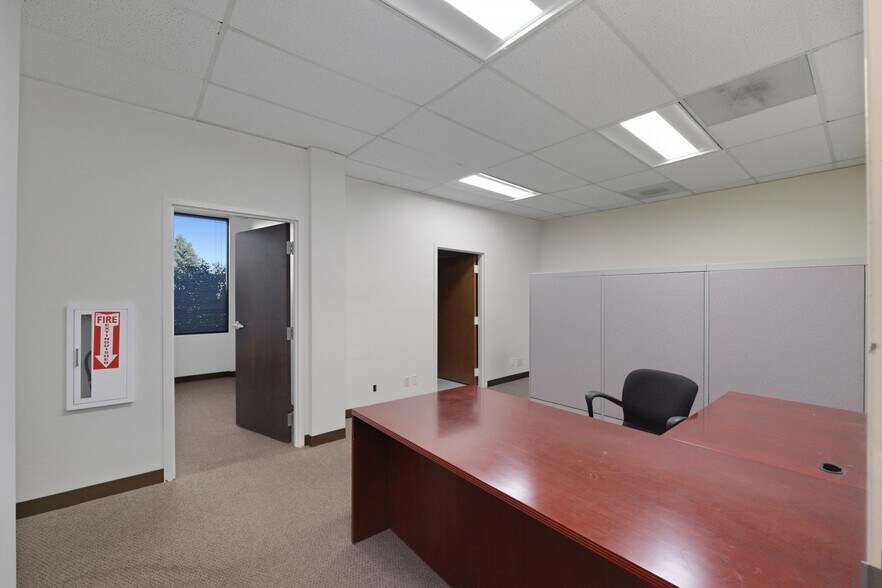 More Photos Of 2727 Walsh Ave, Santa Clara Medical For Lease