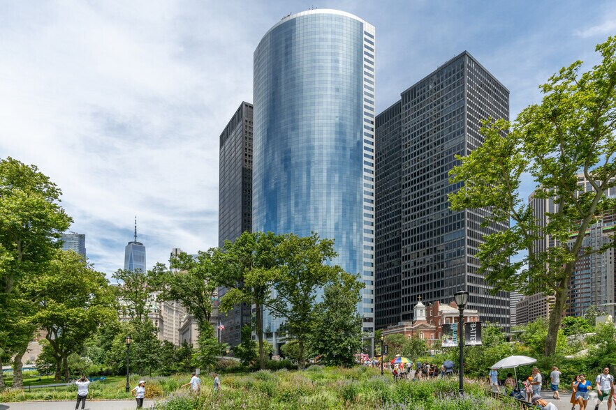 More Photos Of 17 State St, New York Coworking Space