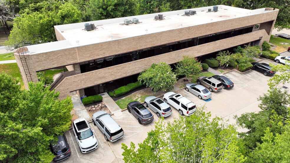 More Photos Of 2316 Timber Shadows Dr, Kingwood Office For Lease