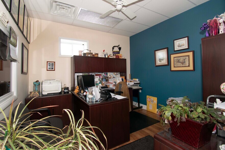 More Photos Of 940 Eddystone Ave, Eddystone Warehouse For Sale
