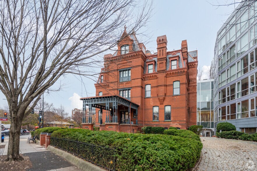 More Photos Of 2000 Massachusetts Ave NW, Washington Office Residential For Sale