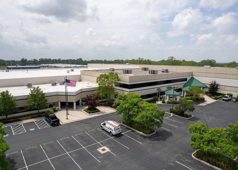 More Photos Of 1 Hunter Pl, Bellefontaine Distribution For Lease